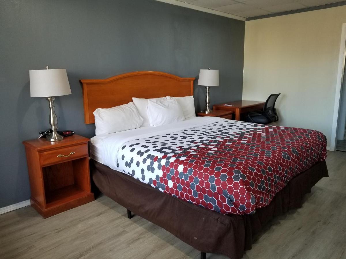 Econo Lodge Wytheville I-77 & I-81 Exterior foto