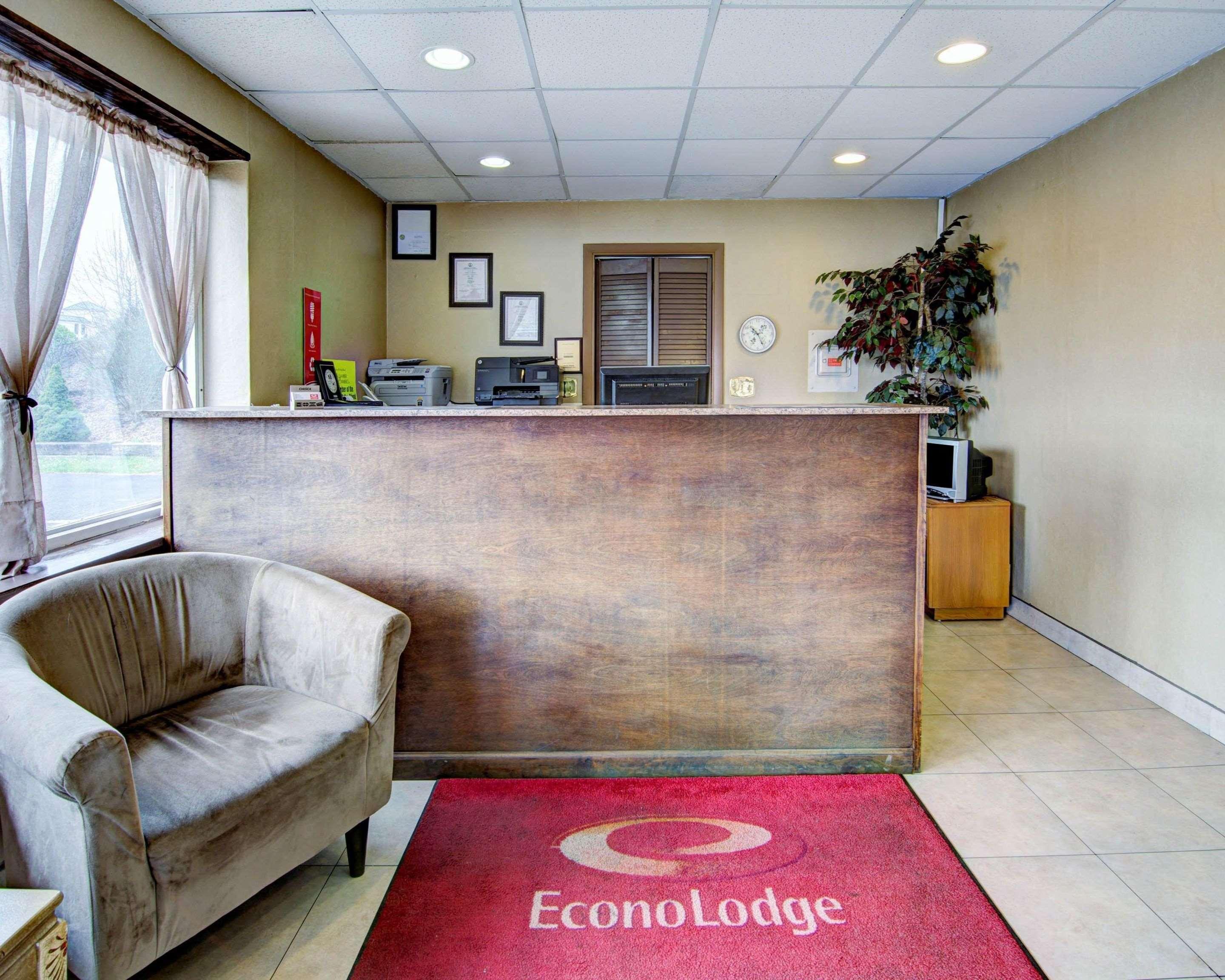 Econo Lodge Wytheville I-77 & I-81 Exterior foto