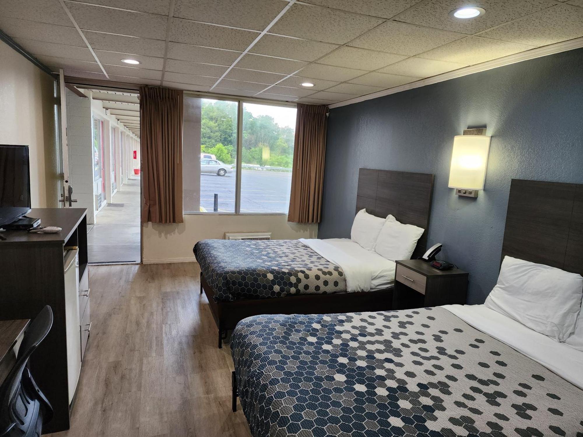 Econo Lodge Wytheville I-77 & I-81 Exterior foto
