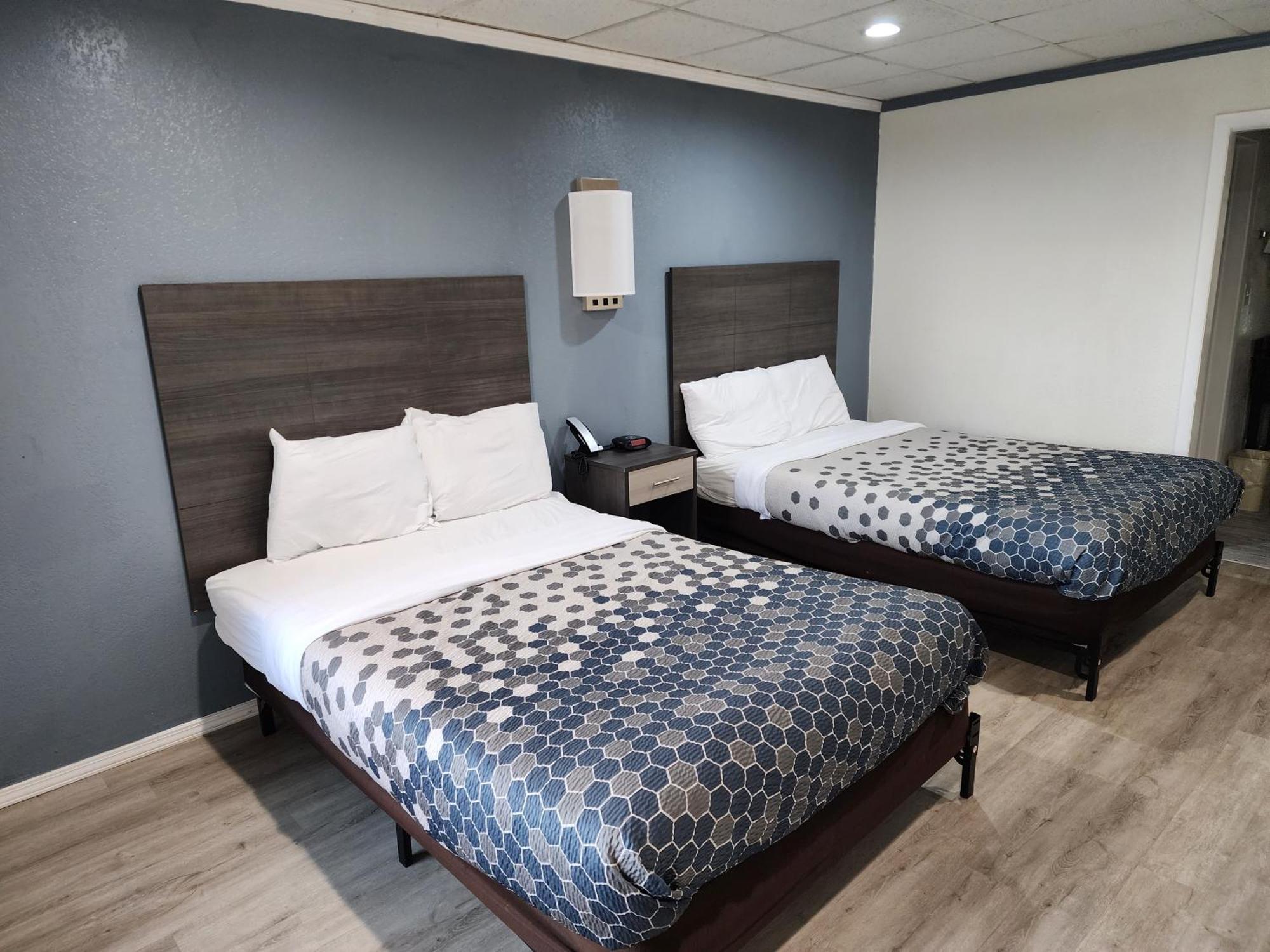 Econo Lodge Wytheville I-77 & I-81 Exterior foto
